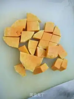 Make Pumpkin steamed chicken wings step 5