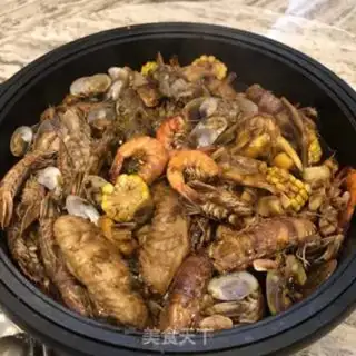 Make Seafood pan step 16