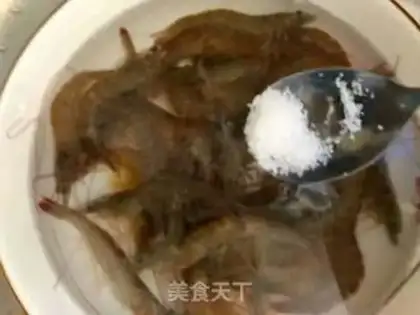 Make Homemade seafood powder step 1