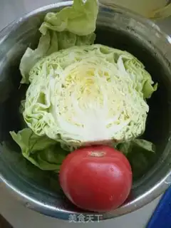 Make Tomato eggs and buns step 0