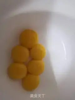 Make Old breakfast cake step 1