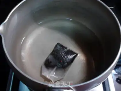 Make Almond milk tea step 3