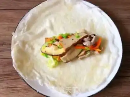Make Spring rolls step 7