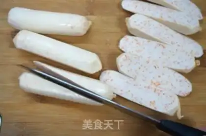 Make Fry fish seeds, croissants step 5