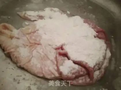 Make Pepper pork belly soup step 0
