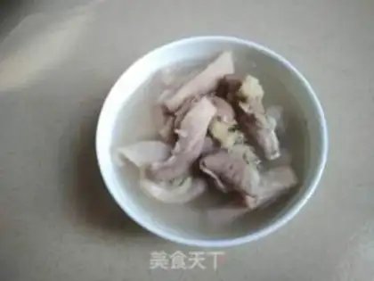 Make Pepper pork belly soup step 3