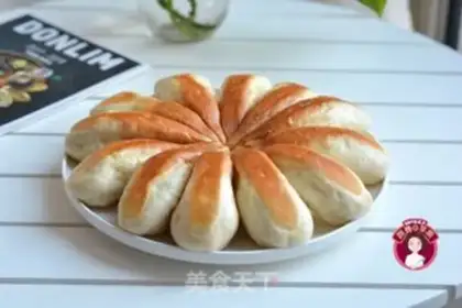 Make Fry fish seeds, croissants step 13