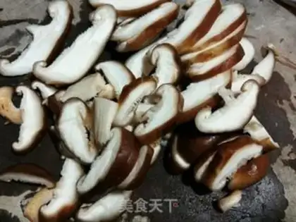 Make Mustard fried mushrooms step 1