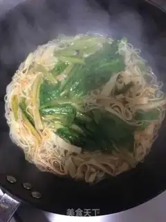 Make Soybeans, hot noodles step 4