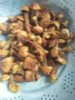 Make Dry the ribs step 1