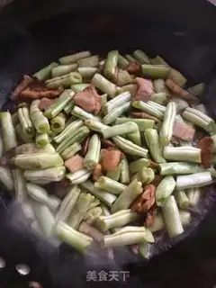 Make Five-flower soybeans step 6