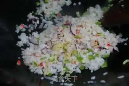 Make Crab stick egg fried rice step 8
