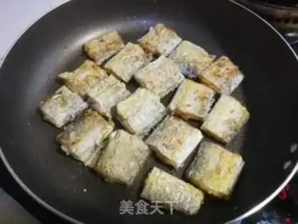 Make Carrot ribbon fish step 3