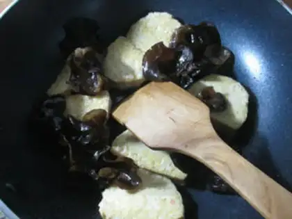 Make Black-mucked chicken step 3
