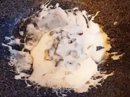 Make Strawberry with sugar step 4
