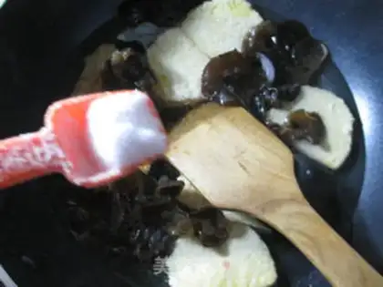 Make Black-mucked chicken step 6