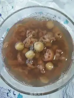 Make Wild Lotus soup step 3