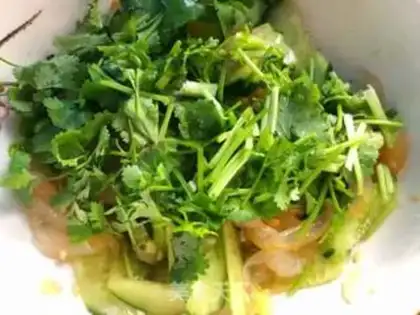 Make The cucumbers squirm step 6