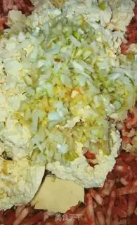 Make Red meatballs step 1