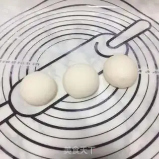 Make Shell cake step 1