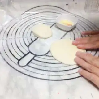 Make Shell cake step 2