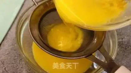 Make Pumpkin steamed eggs step 4