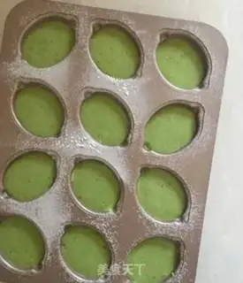 Make A green lemon honey cake step 6