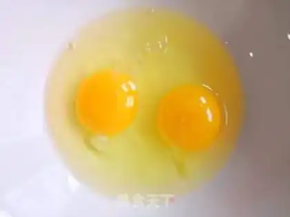 Make Bacon butter and eggs step 0
