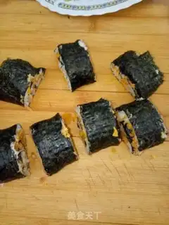 Make Gold and sand pine rolls step 5