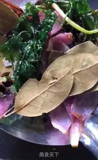 Make Homemade pepper oil step 3