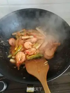 Make Sour sweet pink shrimp step 12
