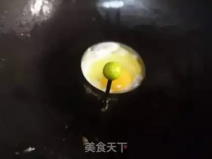Make Fruit omelet step 5