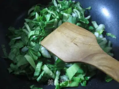 Make ♪ Elbow ham and rice ♪ step 1