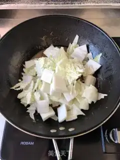 Make Pork sauerkraut step 1