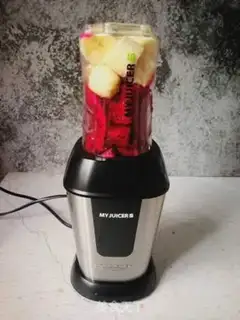 Make Banana shake of the flamingo step 3