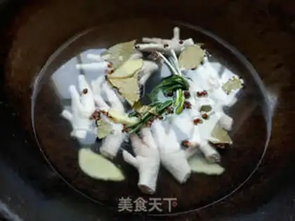 Make Lemon sour chicken claws step 1