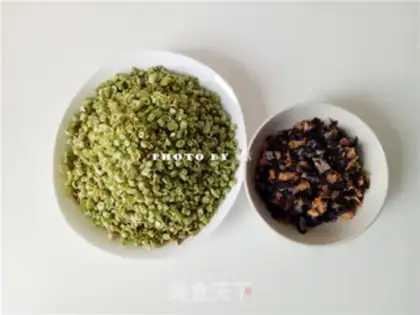 Make Sea cucumber beans step 0