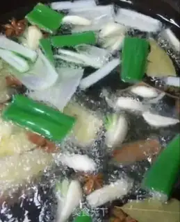 Make How to make chili step 3