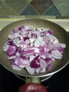 Make Onion fried eggs step 7