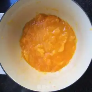 Make Mango omelet step 1