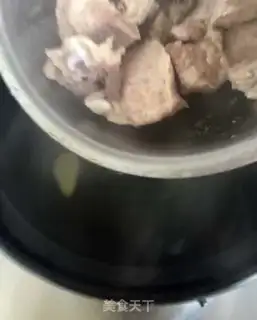 Make Dragon bone radish soup step 5