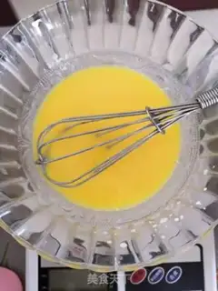 Make Chrysanthemum step 2