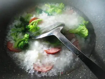 Make Elbow ham and broccoli step 2