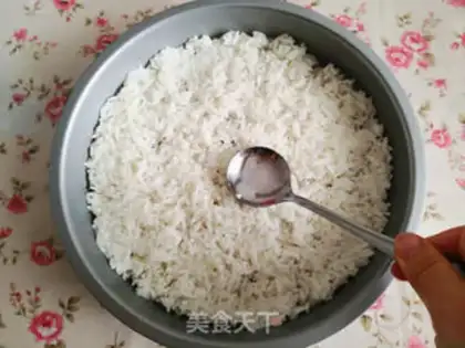 Make Cheese breakfast eggs step 0