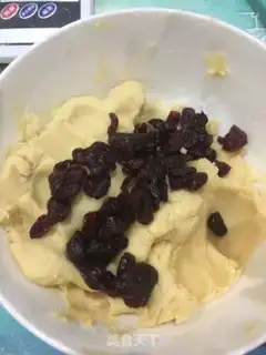 Make Cranberry cookies step 5