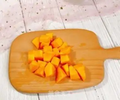 Make Pumpkin line of lamb step 1