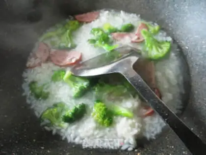Make Elbow ham and broccoli step 5