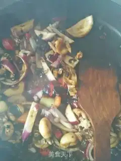 Make Spicy ink fish step 5