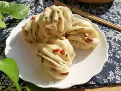 Make Beef onion rolls step 10