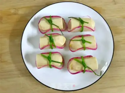 Make radish larvae step 6